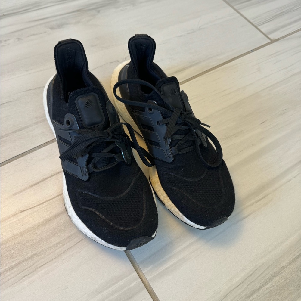 Black adidas ultra boosts